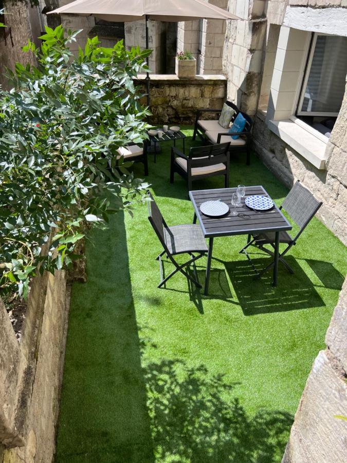 Le Badebec, Appt Dans Maison Typique Avec Jardin Prive Шинон Екстериор снимка